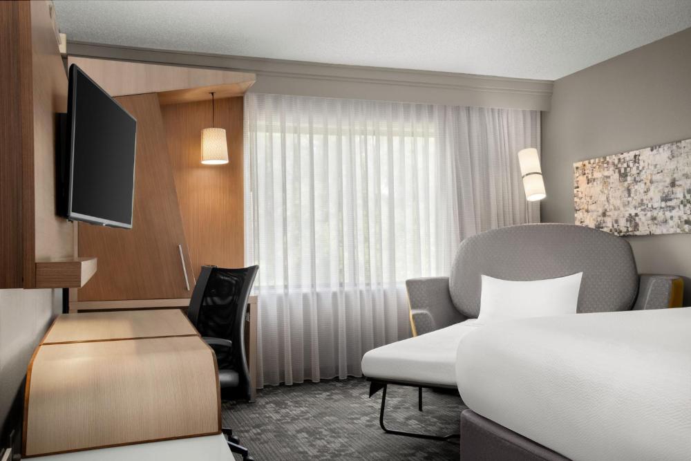 King Room with Sofa Bed interior